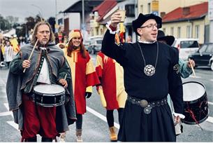 Děkujeme, že jste s námi letošní burčákovky protančili mezi kapkami deště!