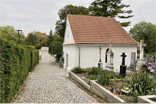 Hřbitovní kaple září novotou a hledá nové uplatnění
